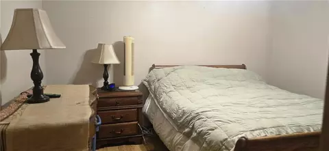 Bedroom - 413 S Dittman St, Frontenac, KS 66763 photo 3 of 3