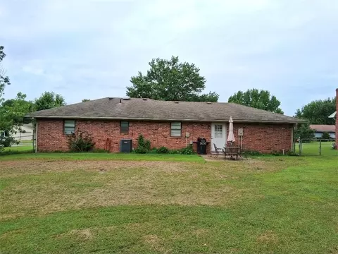Exterior - 413 S Dittman St, Frontenac, KS 66763 photo 2 of 6