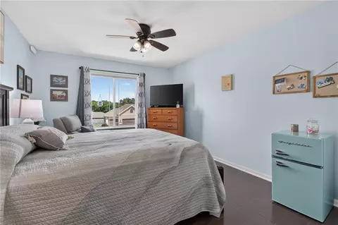 Bedroom - 420 Meadowlark Dr, Raymore, MO 64083 photo 5 of 6