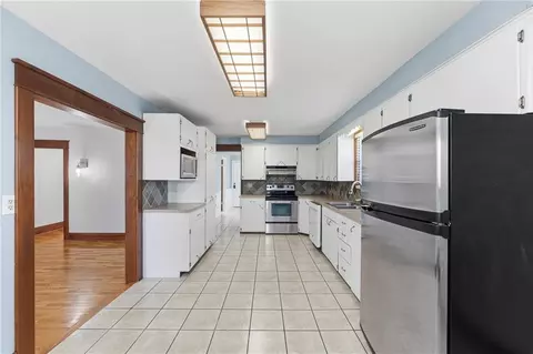 Kitchen - 804 E 10th St, Ottawa, KS 66067 photo 1 of 3