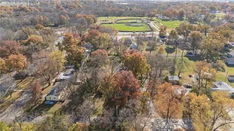 View/Area - 804 E 10th St, Ottawa, KS 66067 photo 5 of 9