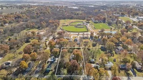 View/Area - 804 E 10th St, Ottawa, KS 66067 photo 7 of 9