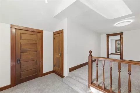 Entry Way - 804 E 10th St, Ottawa, KS 66067 photo 3 of 4