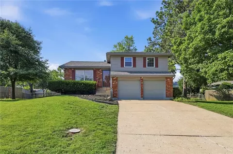 10729 Mcgee St, Kansas City, MO 64114
