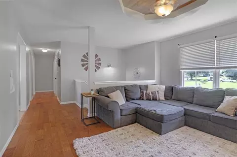 Entry Way - 902 Plattsburg St, Lathrop, MO 64465 photo 1 of 1