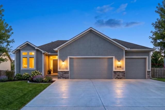 1609 Shadow Dr, Leavenworth, KS 66048