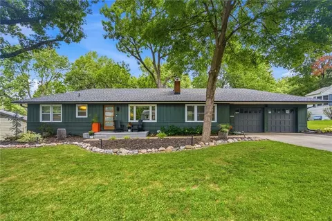 5408 W 65th Pl, Prairie Village, KS 66202