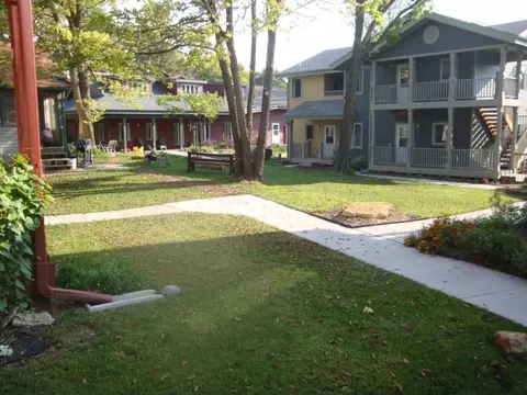 1228 Delaware St #E16, Lawrence, KS 66046 photo 2