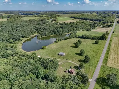 9964 State Route M Hwy, Breckenridge, MO 64625
