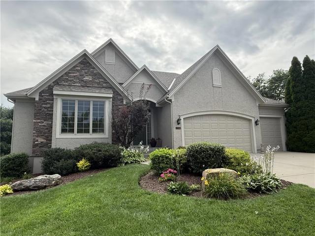 15908 Kessler St, Overland Park, KS 66085