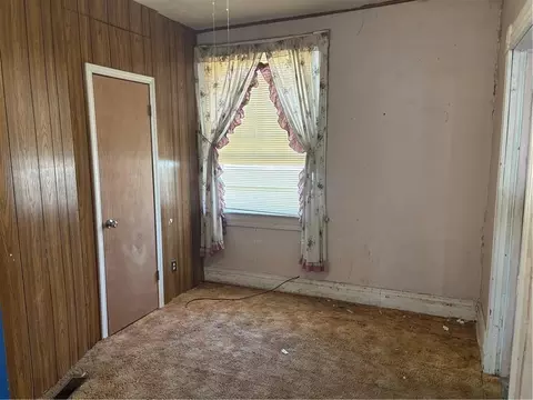 Bedroom - 606 Harmon St, Saint Joseph, MO 64504 photo 1 of 1