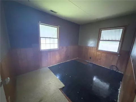 2205 Maple St, Saint Joseph, MO 64507 photo 11