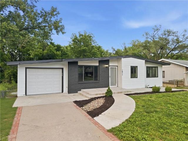 1411 N 75th Dr, Kansas City, KS 66112
