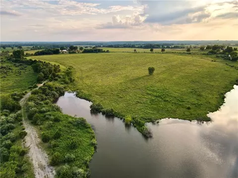 NE 451 Road, Calhoun, MO 65323 photo 8