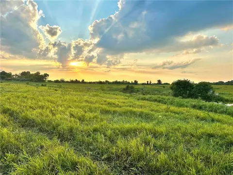NE 451 Road, Calhoun, MO 65323 photo 51