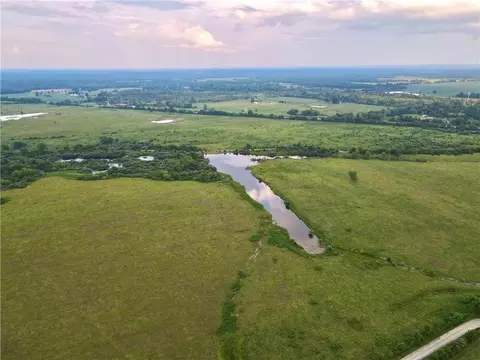 NE 451 Road, Calhoun, MO 65323 photo 21