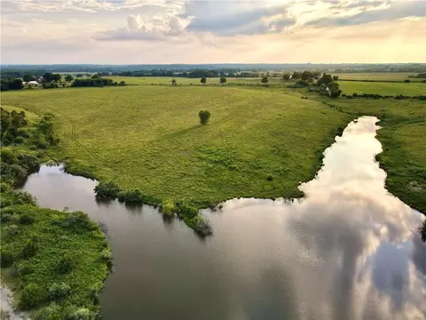 NE 451 Road, Calhoun, MO 65323 photo 7