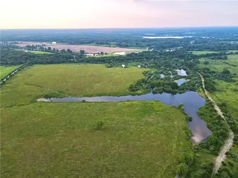 NE 451 Road, Calhoun, MO 65323 photo 27