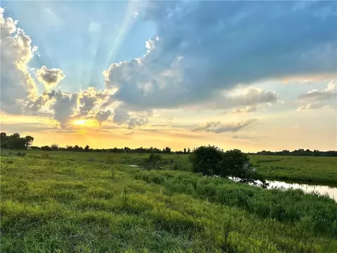 NE 451 Road, Calhoun, MO 65323 photo 4