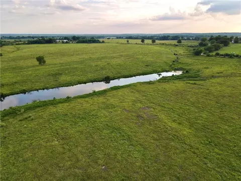 NE 451 Road, Calhoun, MO 65323 photo 12