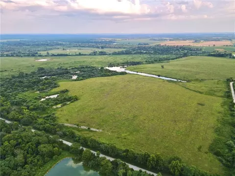 NE 451 Road, Calhoun, MO 65323 photo 19