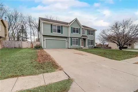 8401 NE 75th Ter, Kansas City, MO 64158