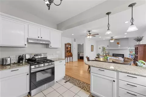 Kitchen - 534 E 2nd Ave, Garnett, KS 66032 photo 4 of 5