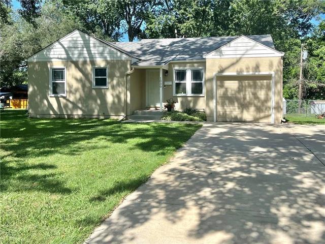 1030 S 57th St, Kansas City, KS 66106