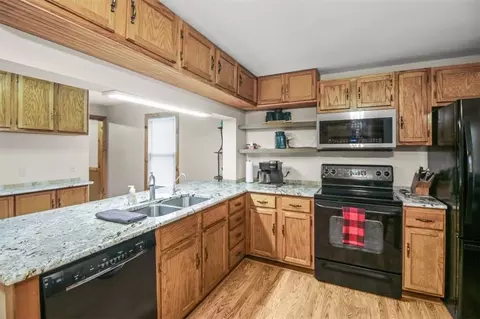 Kitchen - 207 W 23rd St, Independence, MO 64055 photo 2 of 5