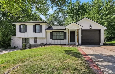 6105 E 96th Ter, Kansas City, MO 64134