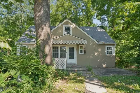 5234 NE Barnes Ave, Kansas City, MO 64119