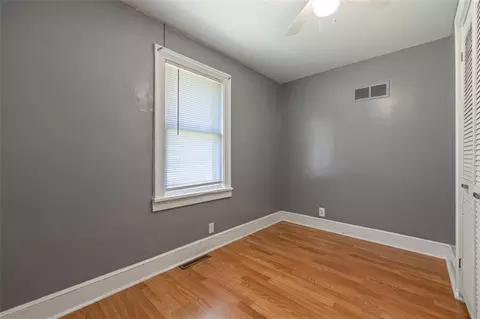 11419 E 27 St, Independence, MO 64052 photo 11