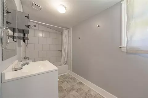11419 E 27 St, Independence, MO 64052 photo 14