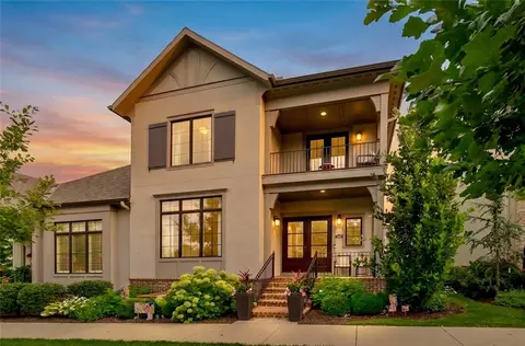 5207 Meadowbrook Pkwy, Prairie Village, KS 66207