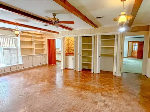 Living - 401 E Broadway St, Iola, KS 66749 photo 9 of 11