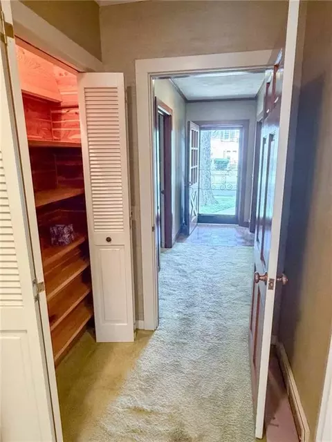 Entry Way - 401 E Broadway St, Iola, KS 66749 photo 4 of 8