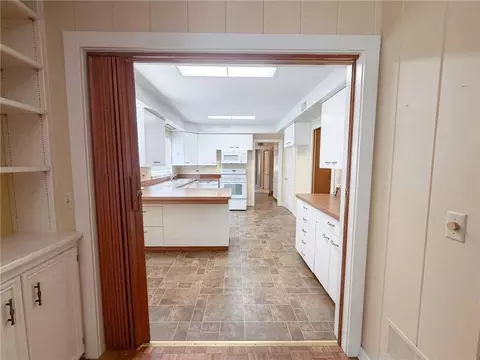 Kitchen - 401 E Broadway St, Iola, KS 66749 photo 5 of 6