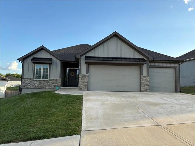4805 NE 88th St, Kansas City, MO 64156