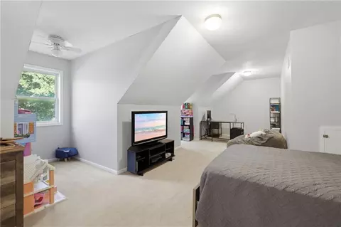 Bedroom - 14711 NE State Route E Hwy, Adrian, MO 64720 photo 6 of 6