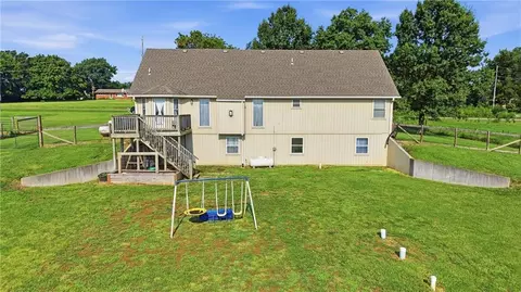 Exterior - 14711 NE State Route E Hwy, Adrian, MO 64720 photo 8 of 11