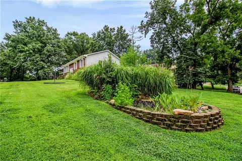Exterior - 15 Circle Dr, Warrensburg, MO 64093 photo 4 of 7