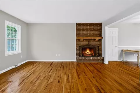 Living - 15 Circle Dr, Warrensburg, MO 64093 photo 2 of 8