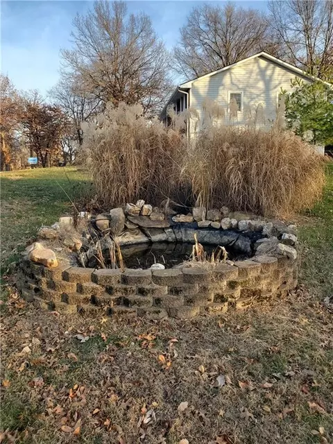 Exterior - 15 Circle Dr, Warrensburg, MO 64093 photo 3 of 4