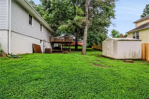 Exterior - 15 Circle Dr, Warrensburg, MO 64093 photo 6 of 7