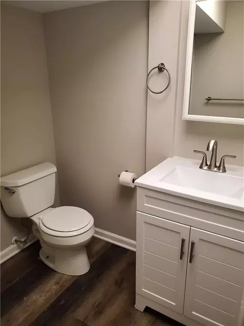 Bath - 15 Circle Dr, Warrensburg, MO 64093 photo 6 of 6