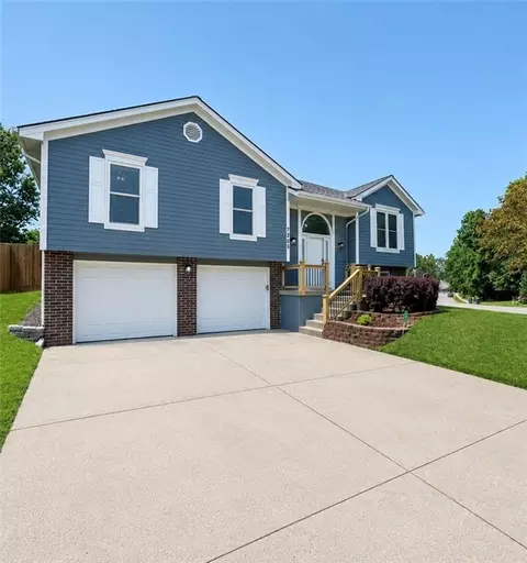 7203 NE 73rd Ter, Kansas City, MO 64119