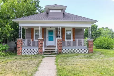 11324 E 14th St, Independence, MO 64052 photo 1