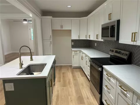 Kitchen - 201 E 5th St, Edgerton, KS 66021 photo 4 of 4