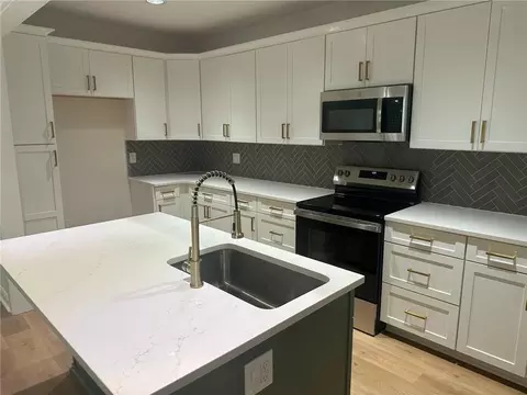 Kitchen - 201 E 5th St, Edgerton, KS 66021 photo 3 of 4