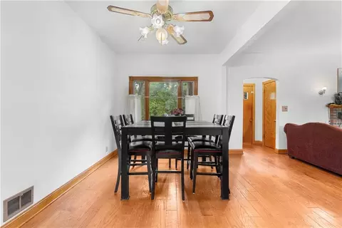 Dining - 11219 Evans St, Sugar Creek, MO 64054 photo 2 of 2